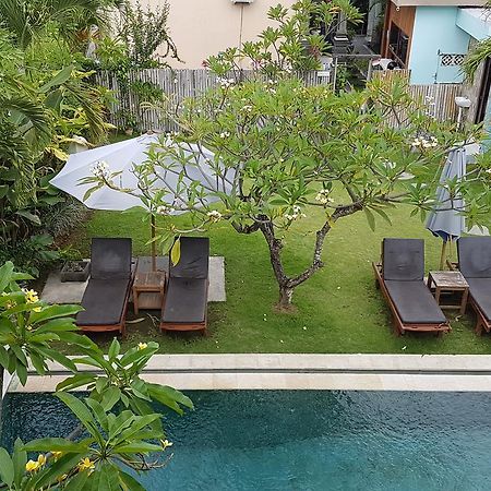 Koming Guest House Canggu Екстериор снимка