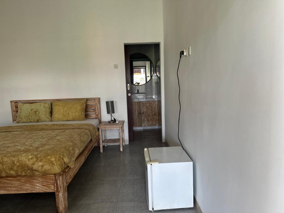 Koming Guest House Canggu Екстериор снимка