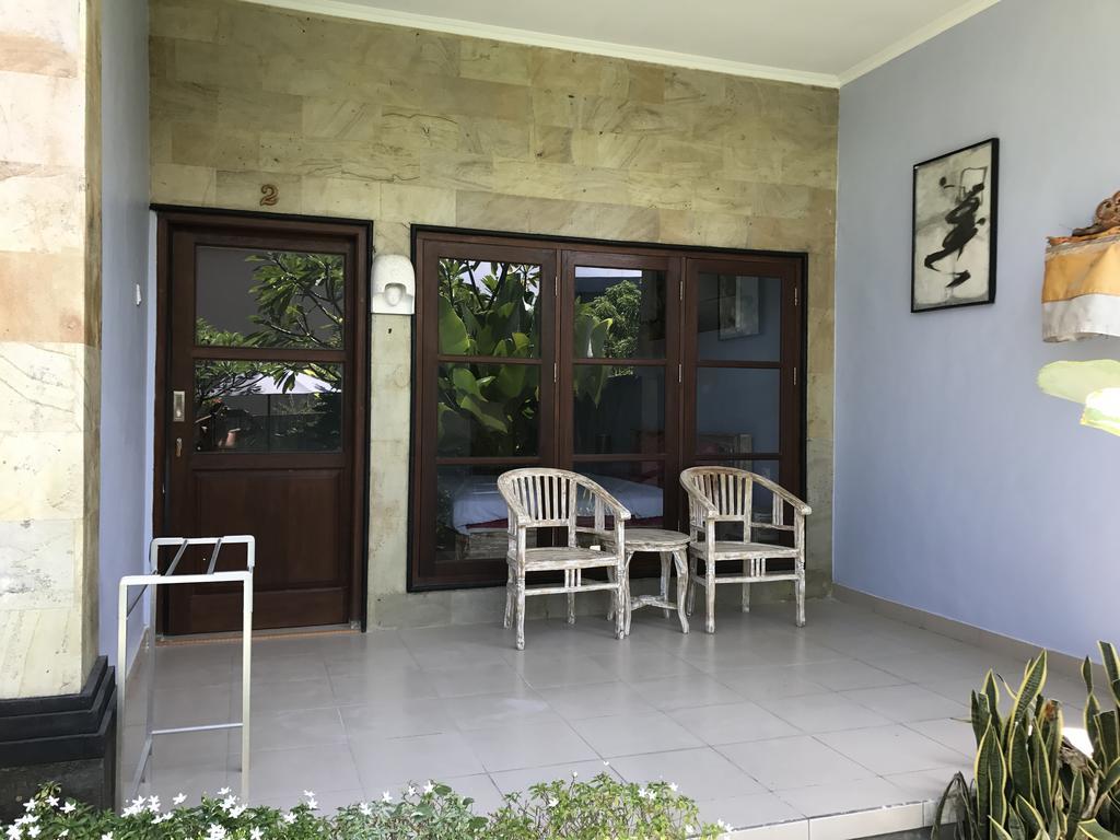 Koming Guest House Canggu Екстериор снимка