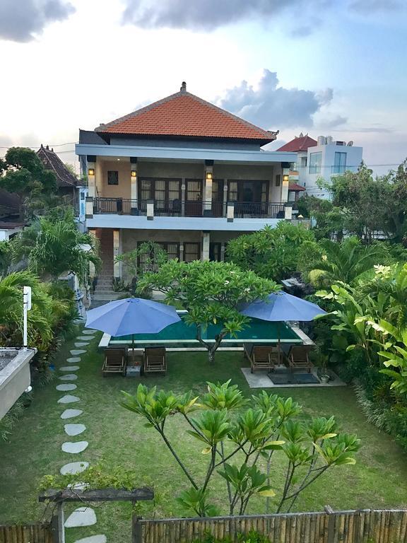 Koming Guest House Canggu Екстериор снимка