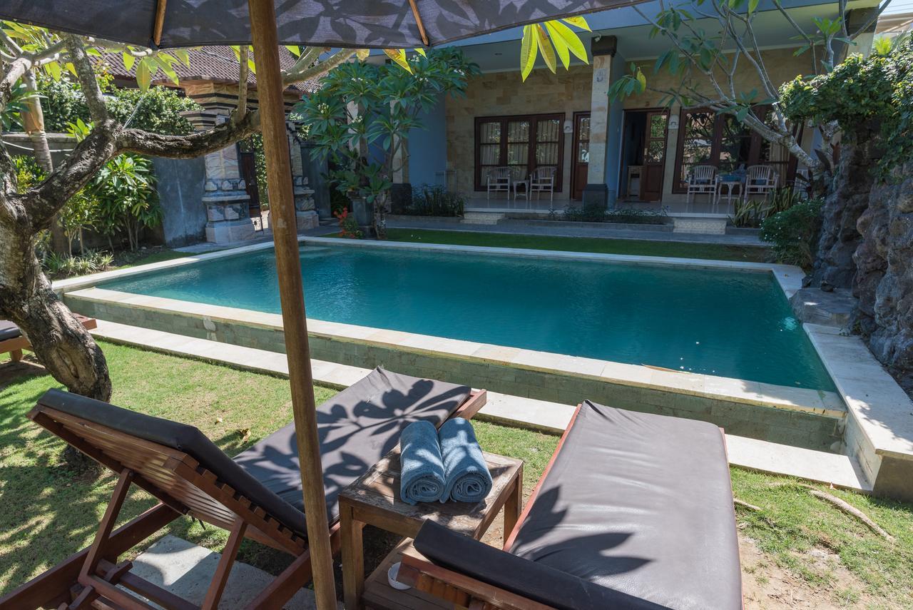 Koming Guest House Canggu Екстериор снимка