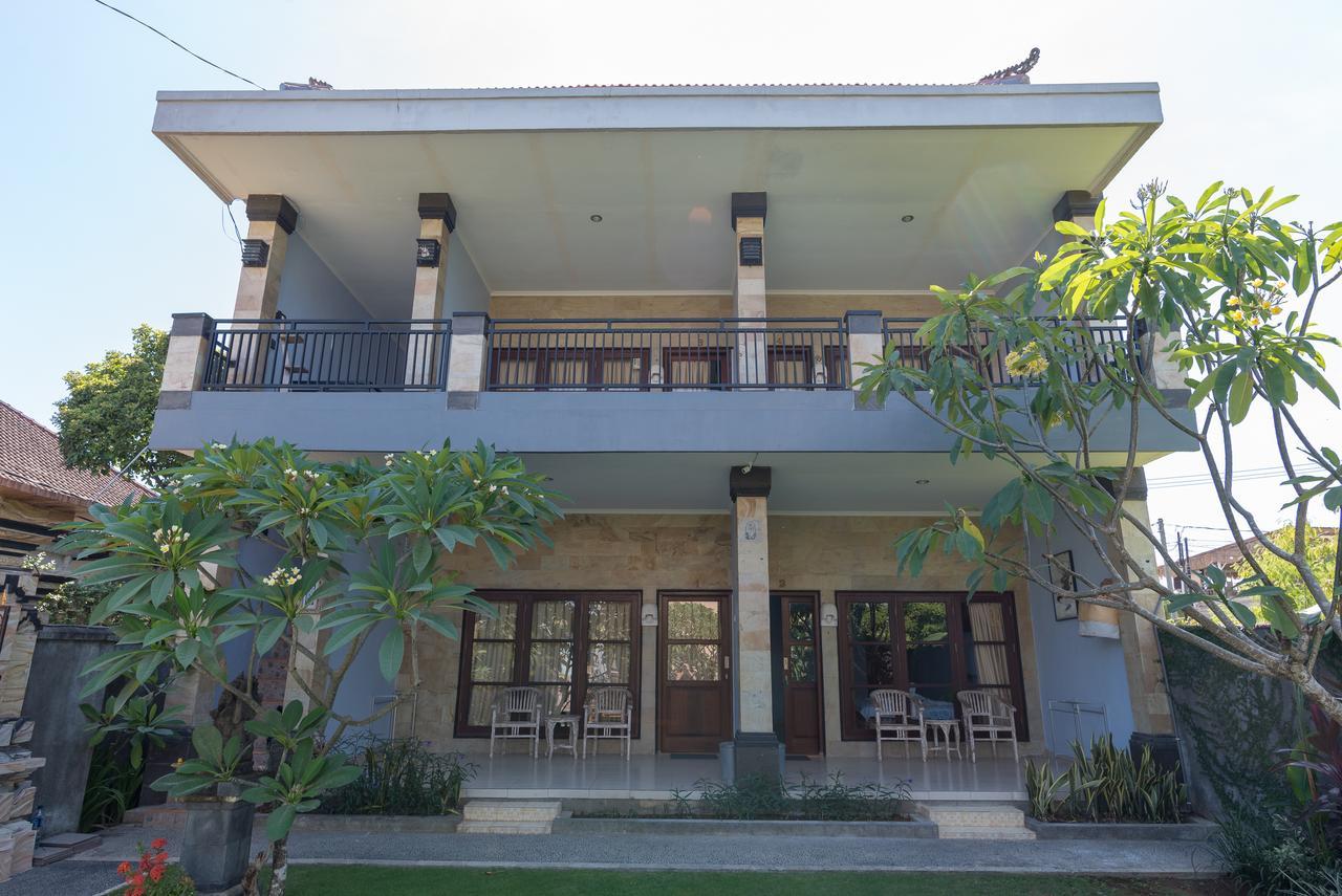 Koming Guest House Canggu Екстериор снимка